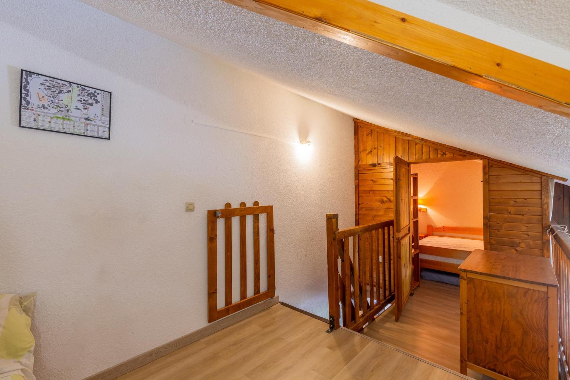 Aravis Apartment Манигод Екстериор снимка